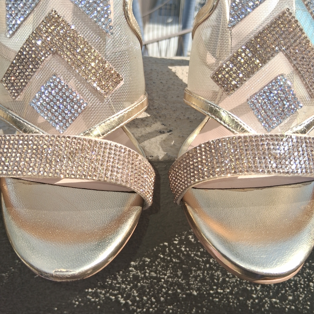Thalia Sodi Gold Embellished Heels - Picture 4 of 16